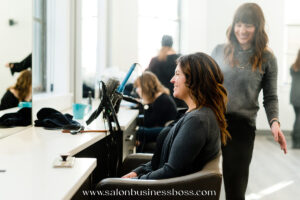 How to Become a Wealthy Hair Stylist