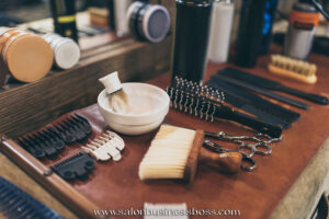 5 Differences Between a Barbershop & a Salon
